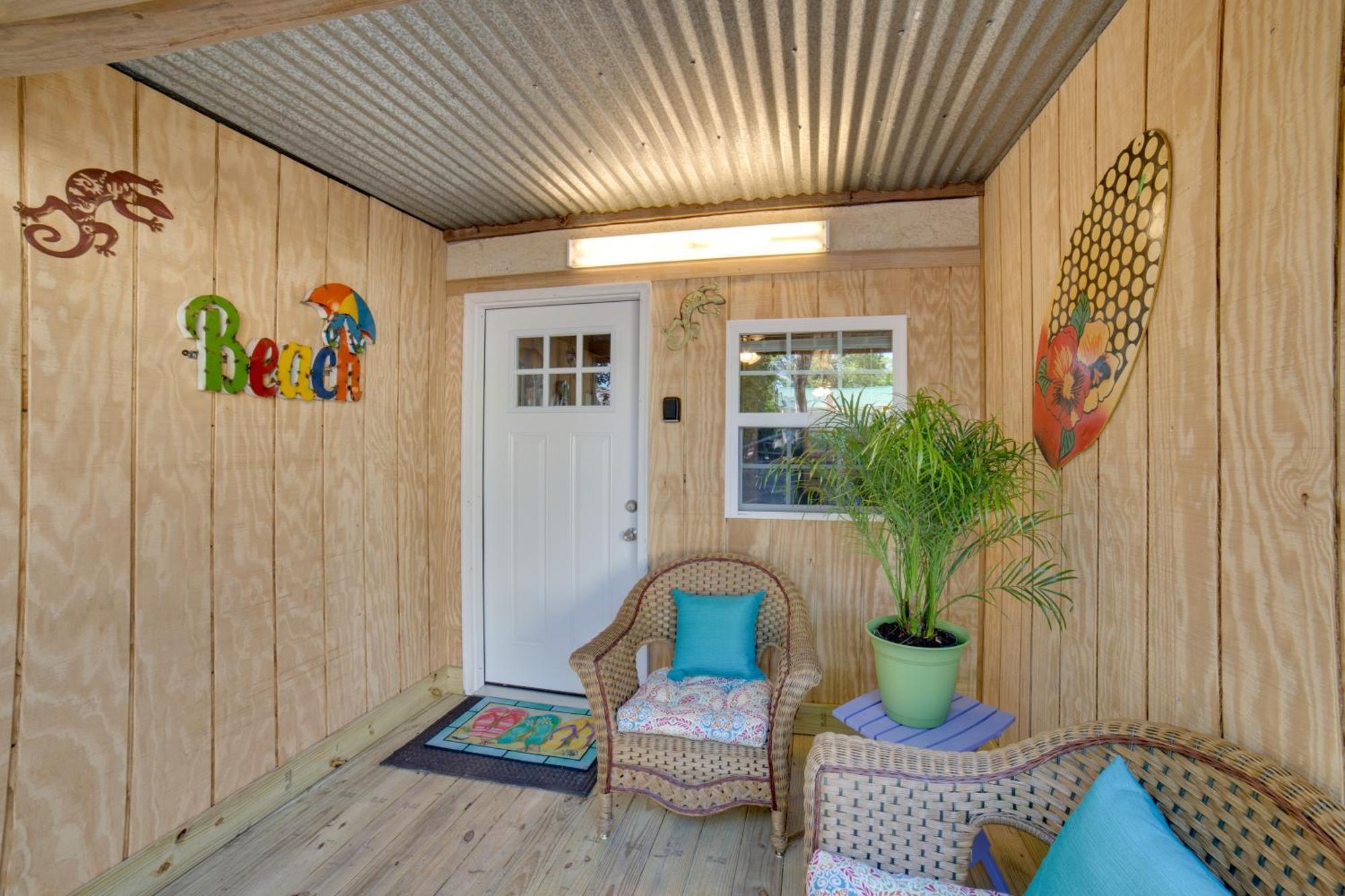 Ocean Isle Beach Studio With Patio - 1 Mi To Pier! מראה חיצוני תמונה
