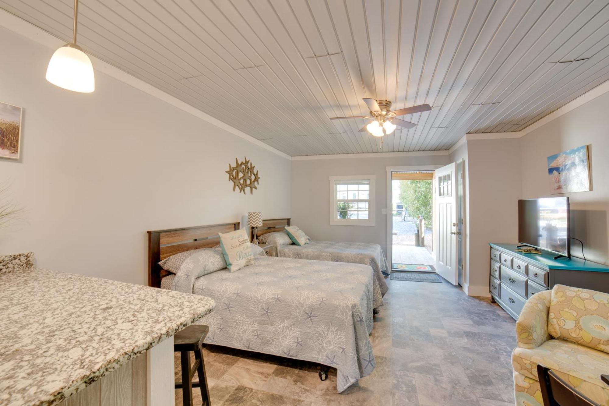 Ocean Isle Beach Studio With Patio - 1 Mi To Pier! מראה חיצוני תמונה