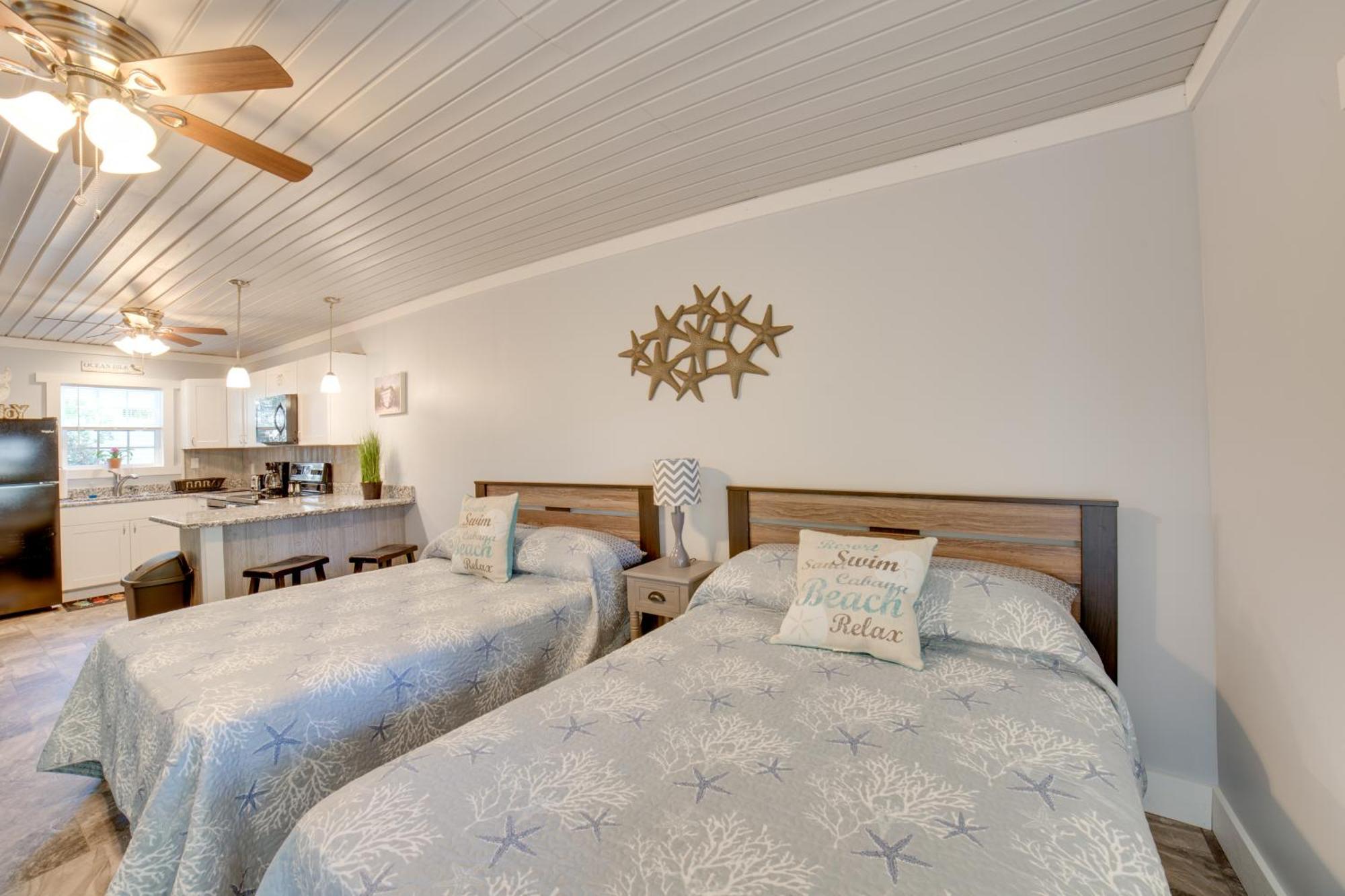 Ocean Isle Beach Studio With Patio - 1 Mi To Pier! מראה חיצוני תמונה