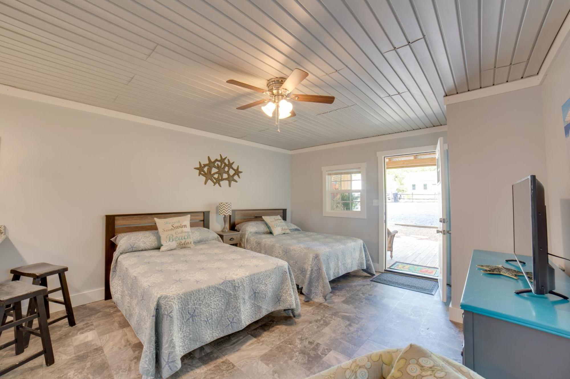 Ocean Isle Beach Studio With Patio - 1 Mi To Pier! מראה חיצוני תמונה